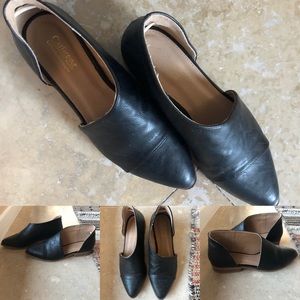 Black shoes with side cutout